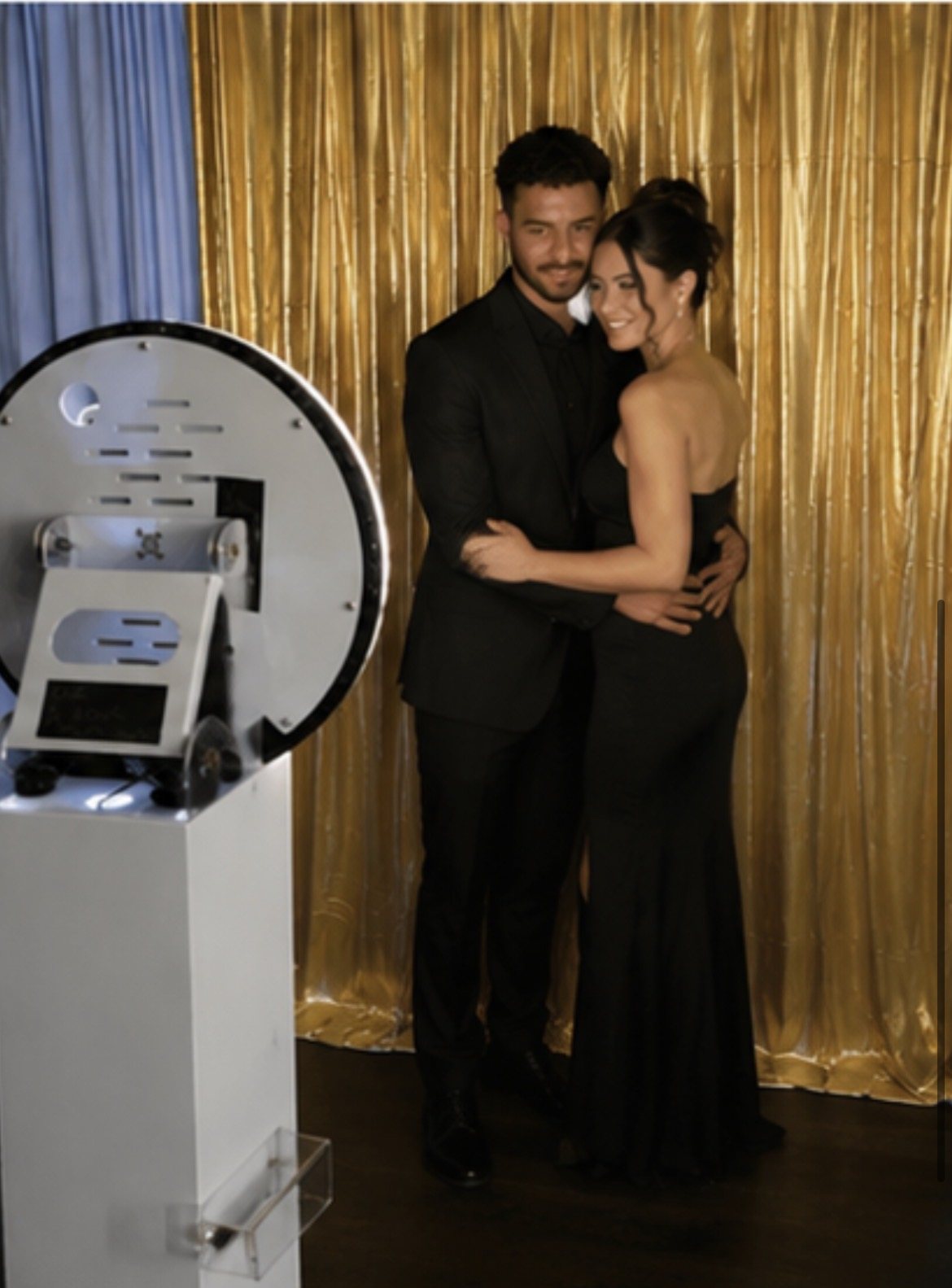 Guests using SnapThat Photo Booth at an Austin event